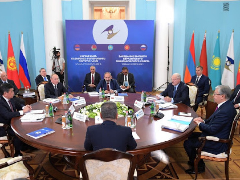 Лидеры стран ЕАЭС встретятся в мае в Минске