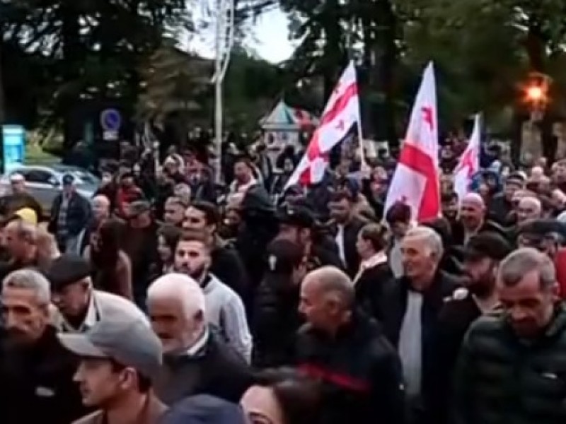 В Батуми на акции задержали 25 сторонников Саакашвили
