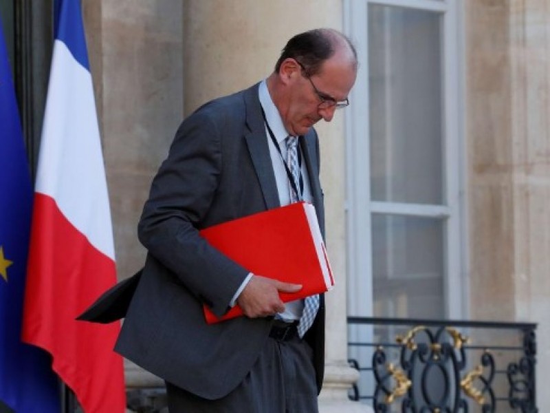 Президент Франции Макрон назначил на должность премьер-министра Жана Кастекса