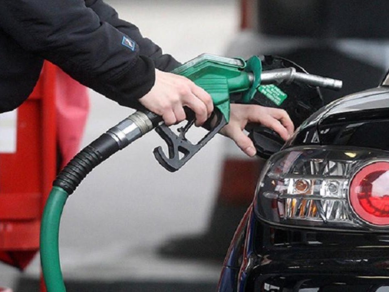 В Арцахе бензин и дизельное топливо выдаются в крайне необходимых случаях