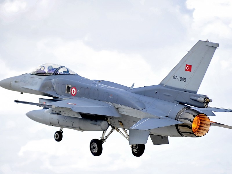 Турция может рассмотреть альтернативы F-16 из России и Китая — эксперт 