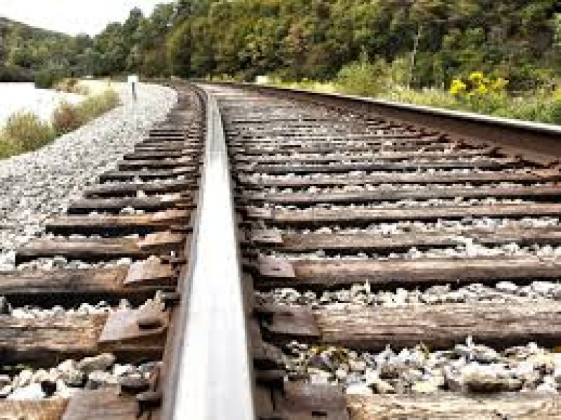 Иран завершил строительство железной дороги в Азербайджан