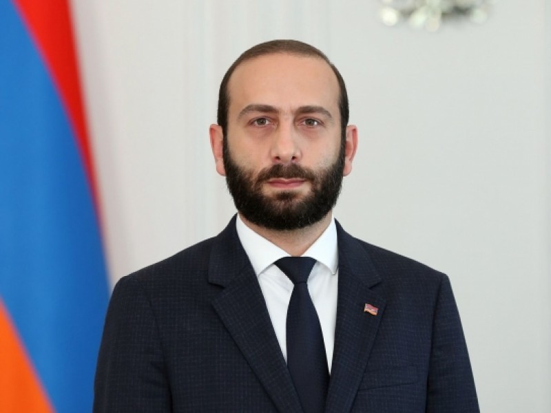 Спикер парламента Армении Арарат Мирзоян посетит Санкт-Петербург, визит в Москву отложен