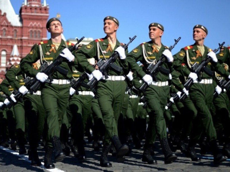 Россия заняла второе место в рейтинге самых мощных армий мира