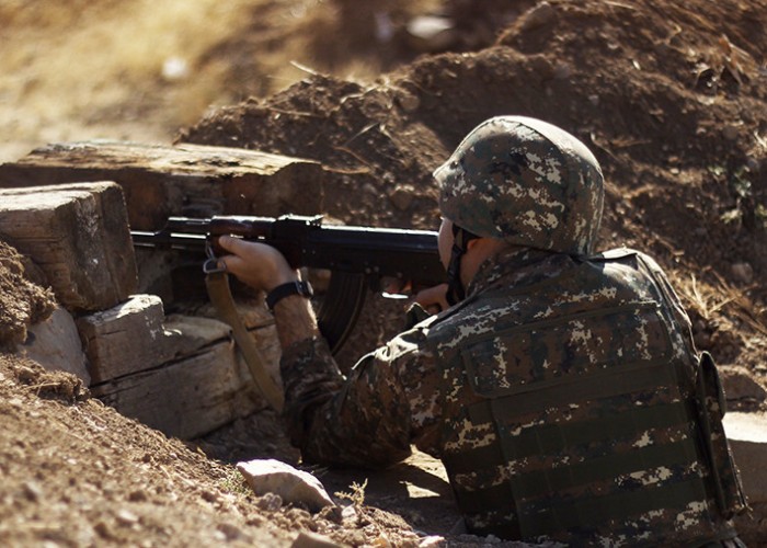 Минобороны Армении сообщило о беспорядочных выстрелах на границе с Азербайджаном