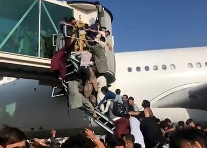 МИД: 23 гражданина Грузии не могут добраться из Кабула до аэропорта
