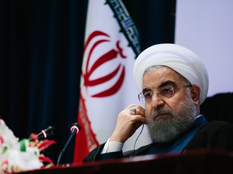 Роухани заявил, что Иран не боится новых санкций США 