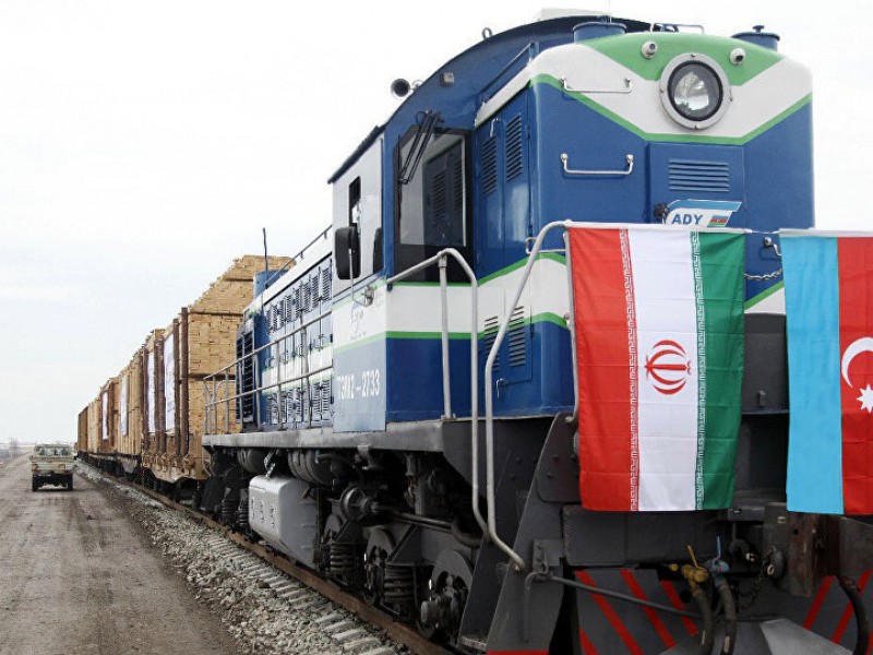 Иран пригласил Азербайджан присоединиться к новой железной дороге