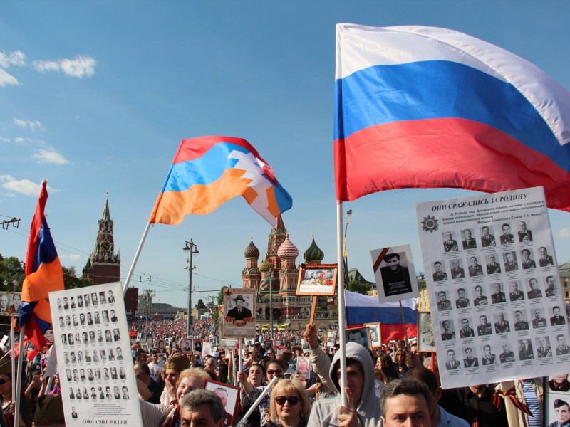 В Москве и Санкт-Петербурге произошли драки между армянами и азербайджанцами (видео)