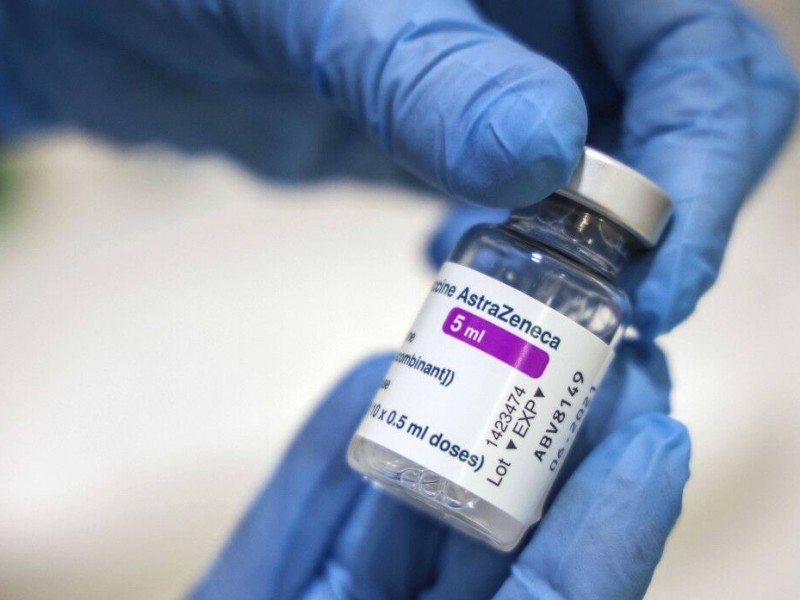 Вакцину AstraZeneca от COVID-19 переименовали в Vaxzevria