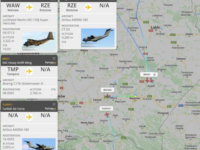 Турецкий военно-транспортный самолёт приземлился в городе Жешув