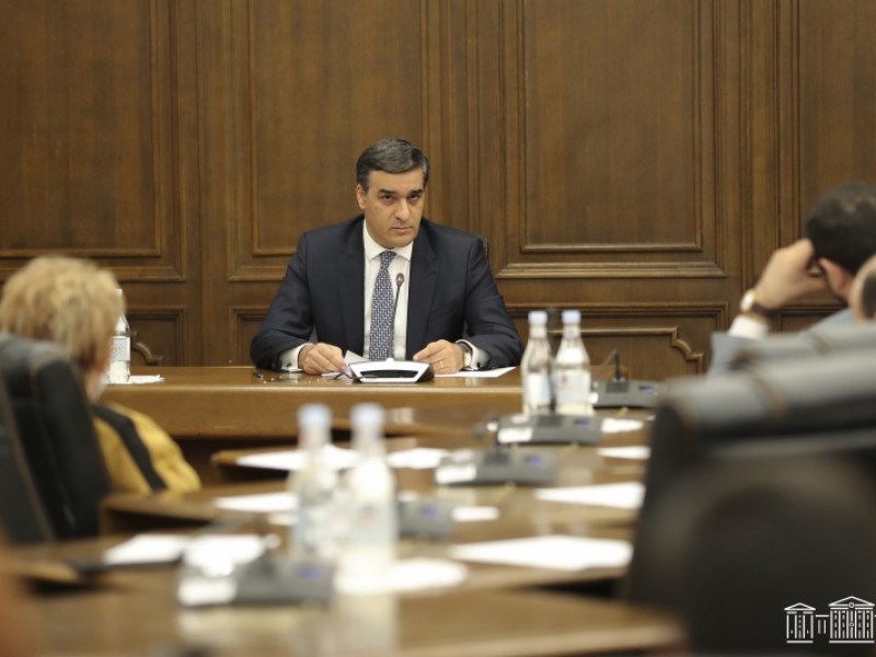 Татоян представил конгрессменам США военные преступления Азербайджана