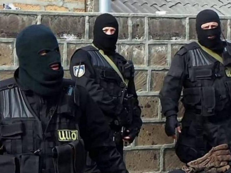 СНБ Армении провела следственные действия в отделении полиции Давидашена