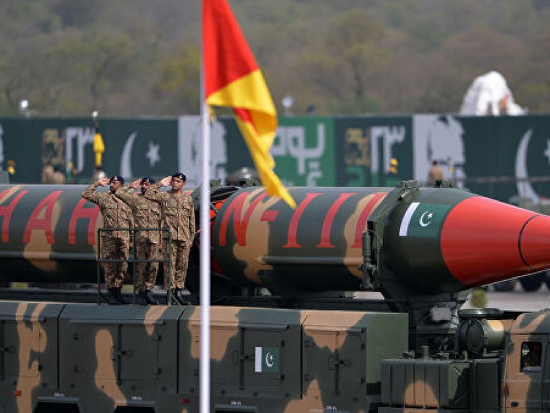 Пакистан испытал баллистическую ракету малой дальности, способную нести ядерный заряд