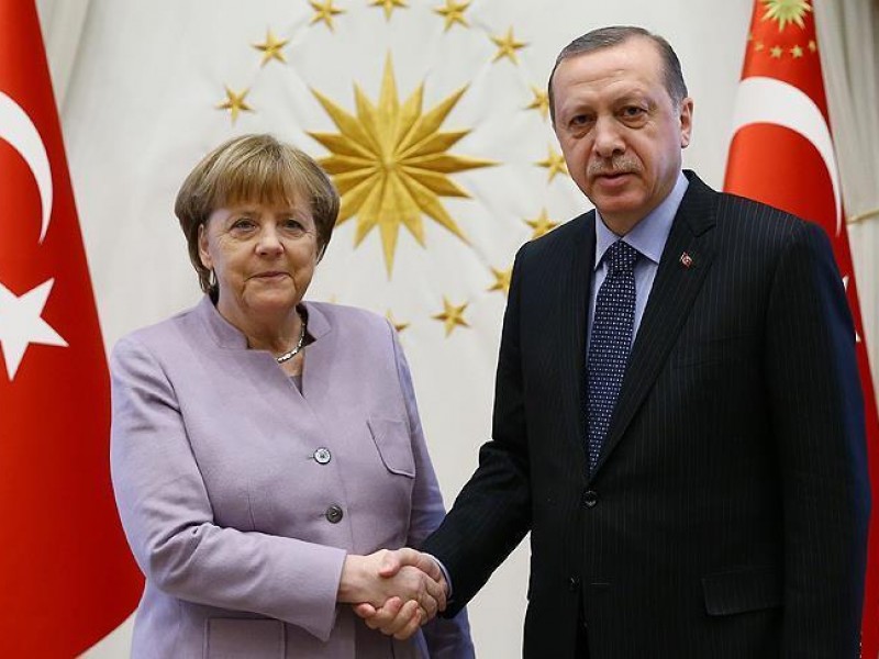 Эксперт: Эрдоган должен быть готов к холодному приему в Германии 