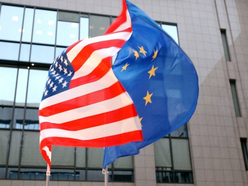 Le Monde: ЕС пытается защитить Иран от американских санкций