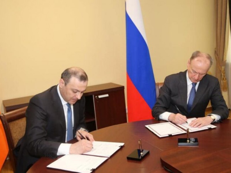 Григорян и Патрушев подписали соглашение о сотрудничестве в области инфобезопасности