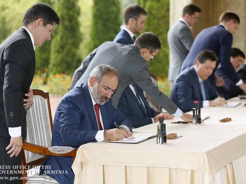 Подписан ряд соглашений - итоги заседания Евразийского межправительственного совета 