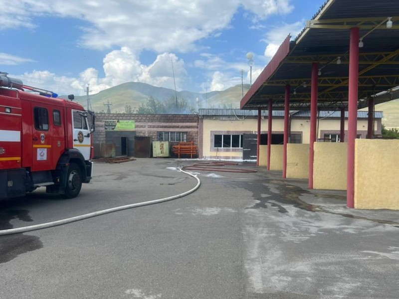 Пожар на газозаправке в Ереване: есть пострадавший