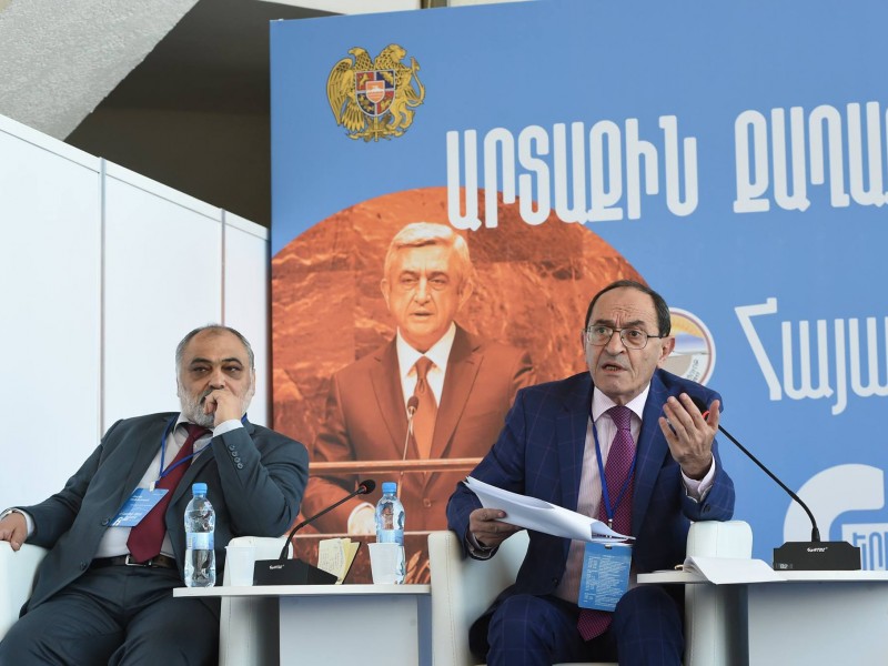 В МИД Армении объяснили слова Эдварда Налбандяна о сдаче территорий Азербайджану