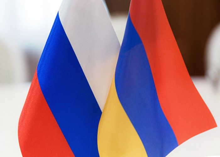 Негативная тональность снизилась: как армянские СМИ освещают отношения с Россией 