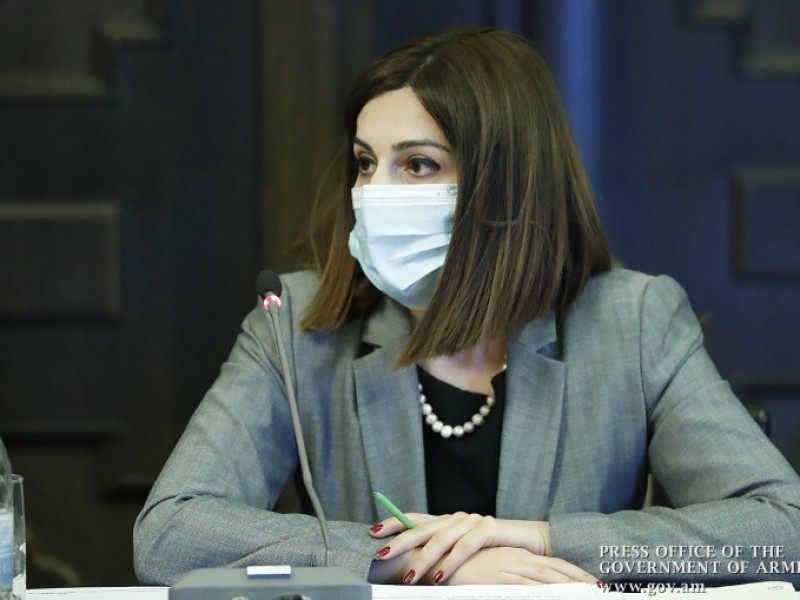 В Армении госпитализированы 122 беременных, зараженных коронавирусом - министр