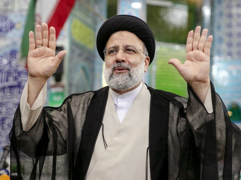 Раиси заявил о провале попыток США изолировать Иран