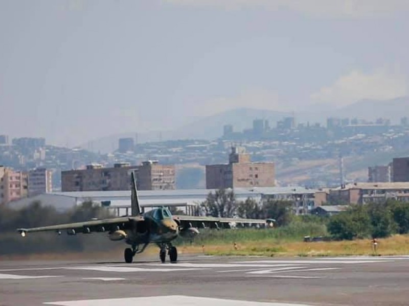 Հայաստանի գրոհային ավիացիոն ուժերը շարունակում են վարժանքները