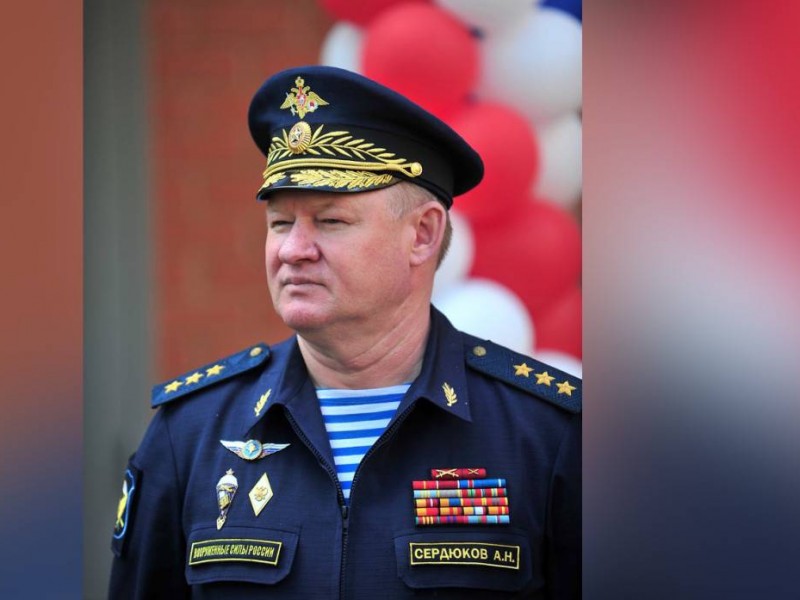 Руководителем миротворческих сил ОДКБ в Казахстане назначен Андрей Сердюков 