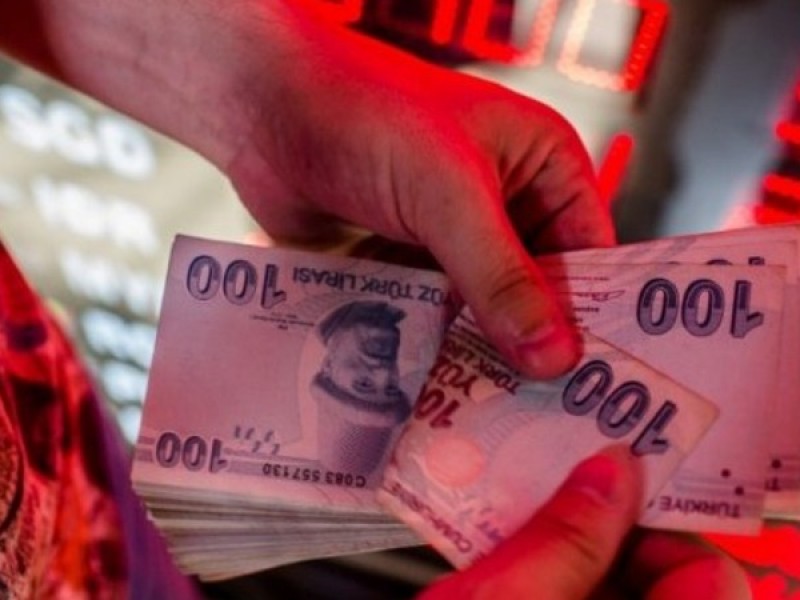 Инфляция в Турции в ноябре ускорилась до 62%