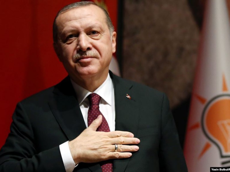 Эрдоган поздравил Имамоглу с победой на выборах мэра Стамбула