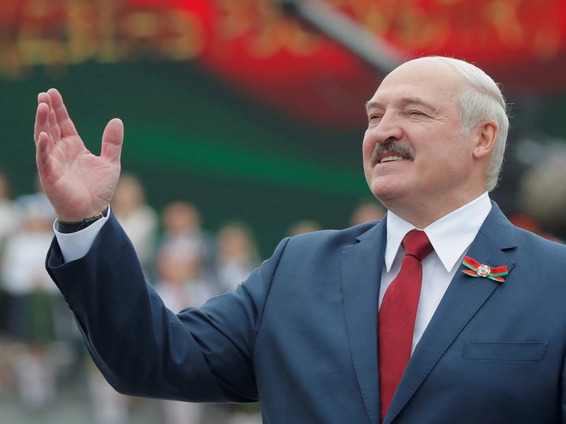 Лукашенко: Белоруссия начнет выпуск собственной вакцины против коронавируса