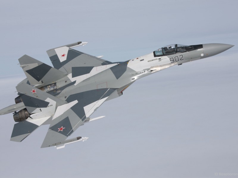 Поставки российских истребителей Су-35 Ирану начнутся весной этого года - депутат 