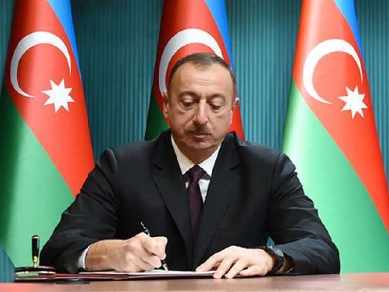 Азербайджан в 2019 году выделит на оборону 1,8 млрд долларов