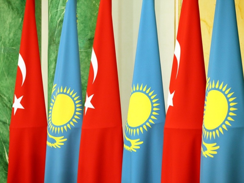 Турция и Казахстан подписали план военного сотрудничества