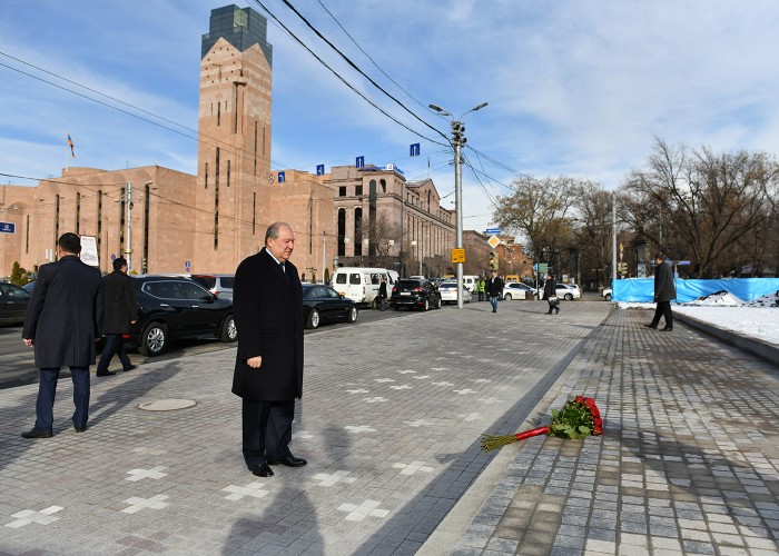 Президент Армении почтил память жертв трагических событий 1 марта 2008 года