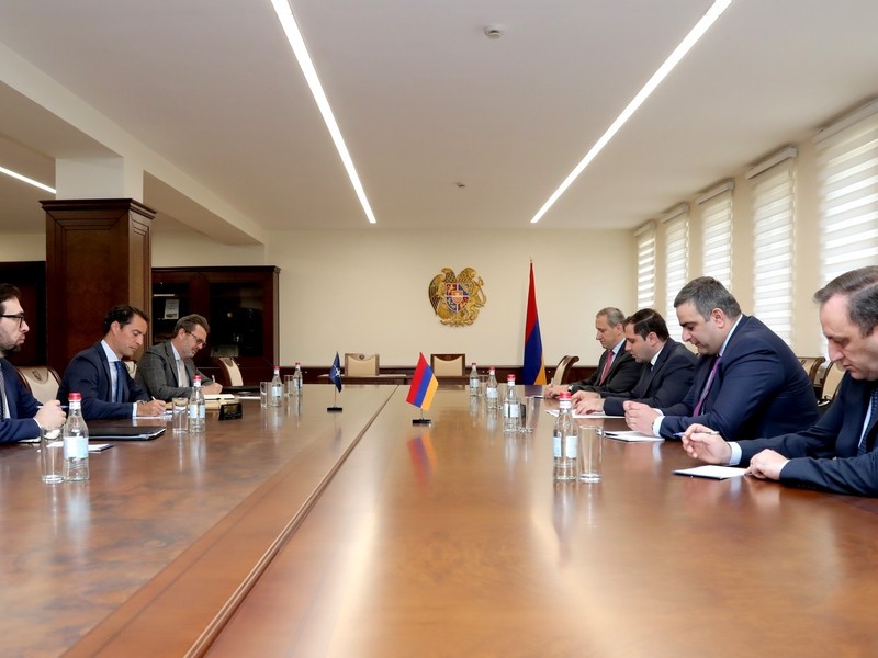Сурен Папикян принял специального представителя генсекретаря НАТО