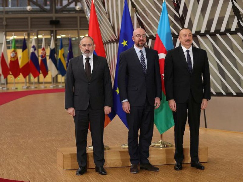 В Брюсселе завершилась встреча Пашинян–Мишель–Алиев: Следующая встреча состоится в ноябре