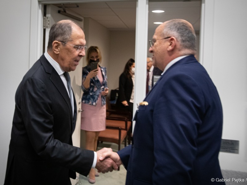 Лавров и председатель ОБСЕ обсудят Карабах