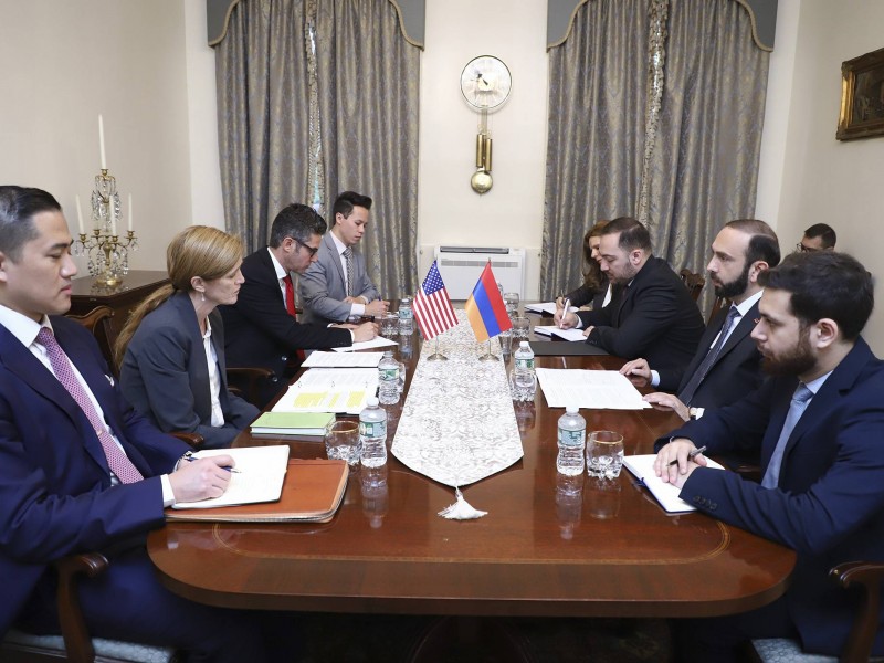 Арарат Мирзоян представил Саманте Пауэр подробности азербайджанской агрессии