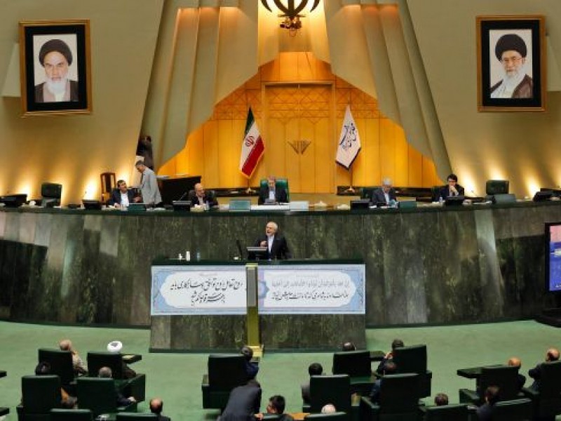 Парламент Ирана обсудит напряженность на армяно-азербайджанской границе
