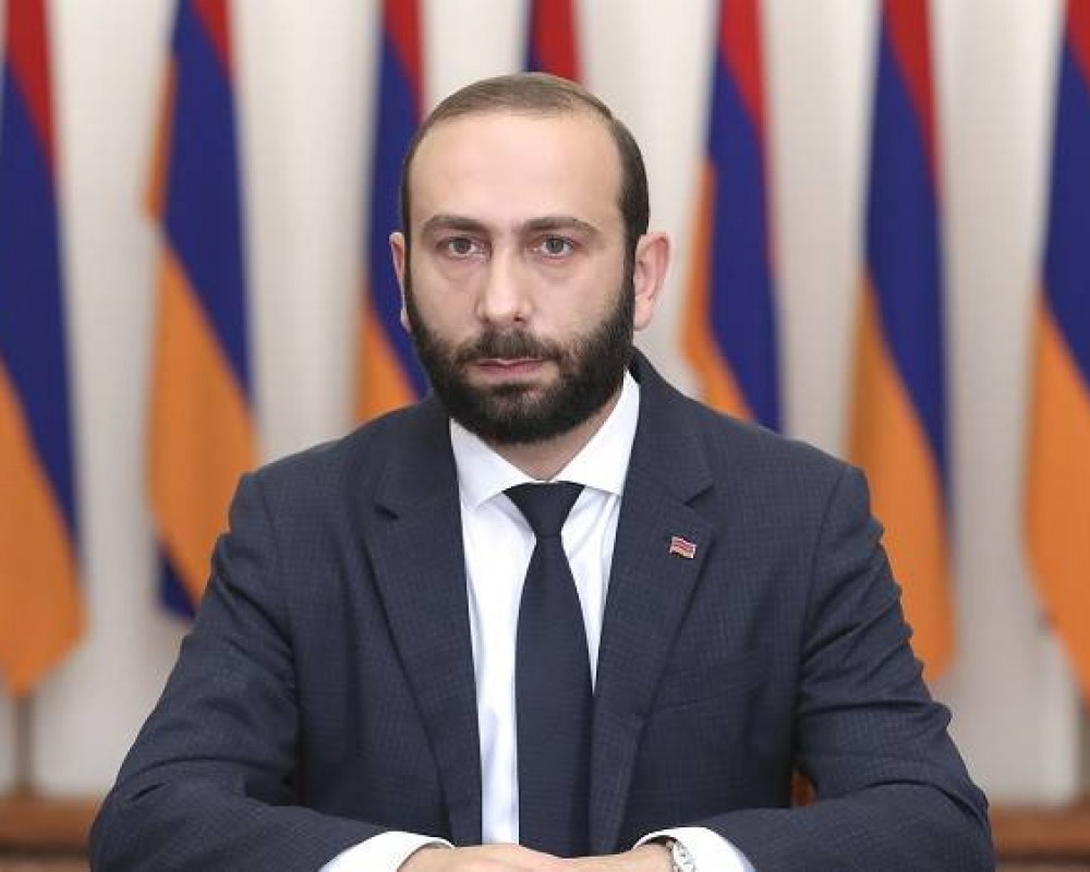 Важно формирование трехсторонней платформы Армения-Иран-Индия - Мирзоян