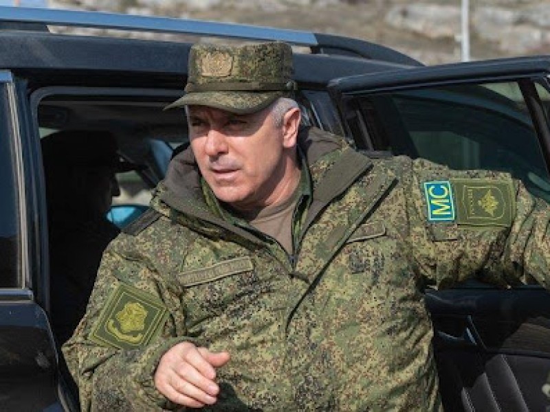 Мурадов представил Гасанову нового командующего российским миротворческим контингентом