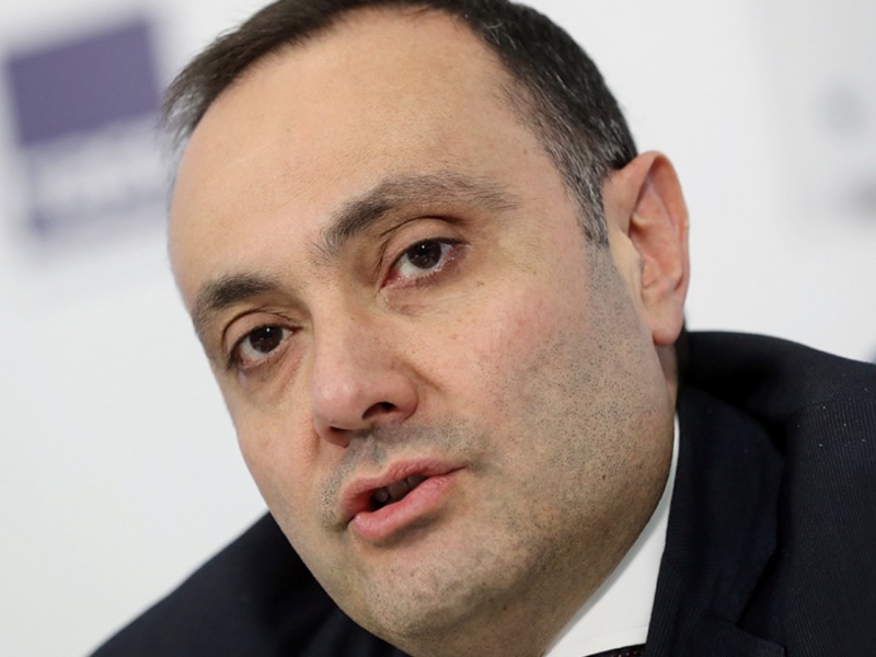 Глава МИД Армении планирует прилететь в Москву во второй половине дня - Тоганян