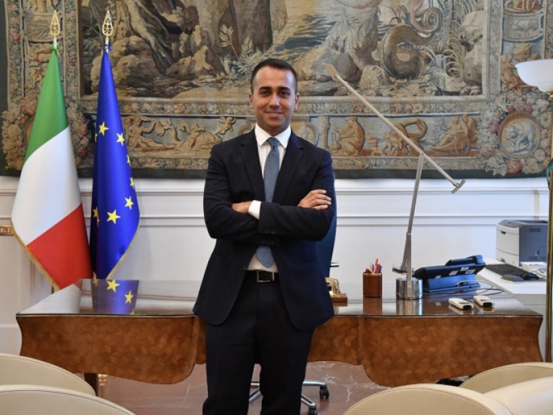 Глава МИД Италии летит в Армению 