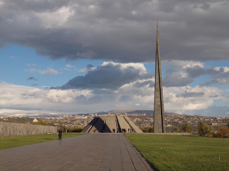 Новый скандал: Пашинян передал земельный участок музея Геноцида мэрии Еревана - пресса дня