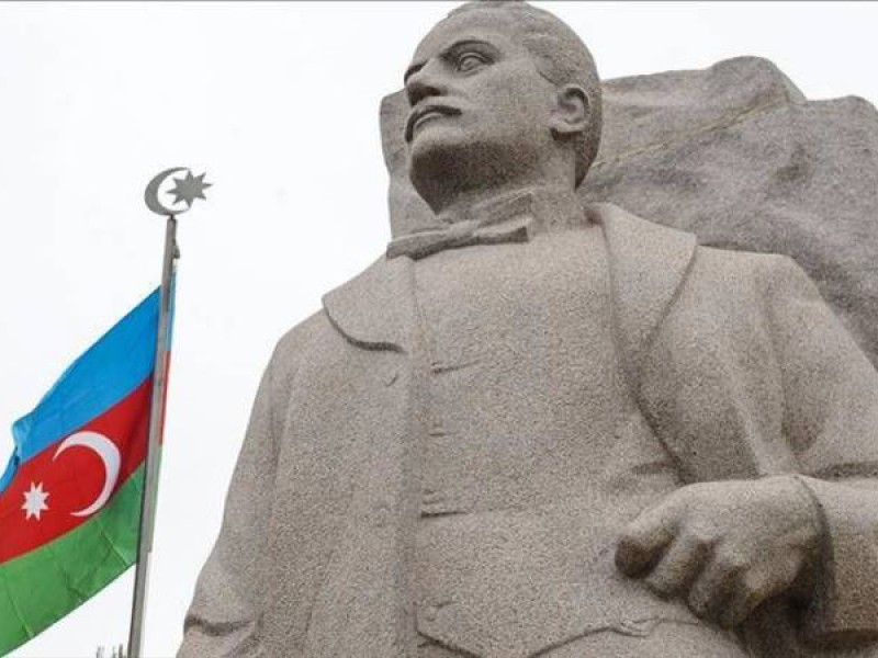 В Армении осудили героизацию в Азербайджане сторонника нацизма Расулзаде