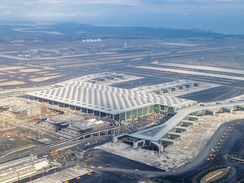 Ստամբուլում շահագործման է հանձնվել աշխարհի ամենամեծ օդանավակայանը