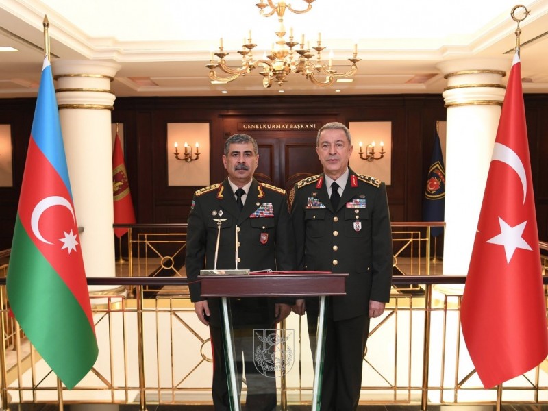 Министр обороны Азербайджана 1 февраля посетит Турцию с рабочим визитом
