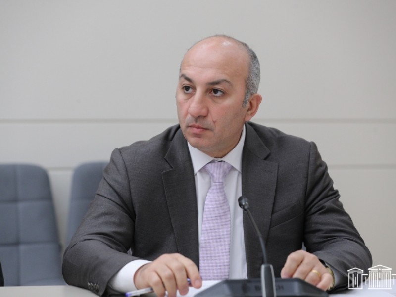 Исполнительная власть Армении предлагает доплату общественным защитникам в 15%
